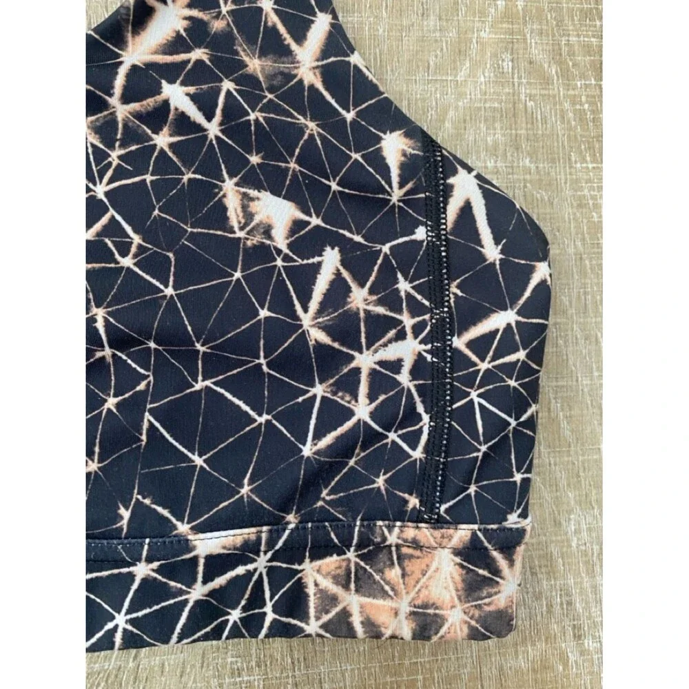 LULULEMON All Sport Bra Adjustable Star Crushed Multi Black Size 8 Luxtreme Run